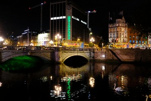 Dublin Dreams along River Quay 3