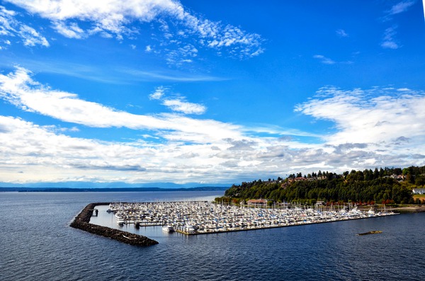Boat Dock By the Sea Wall Téléchargement Numérique