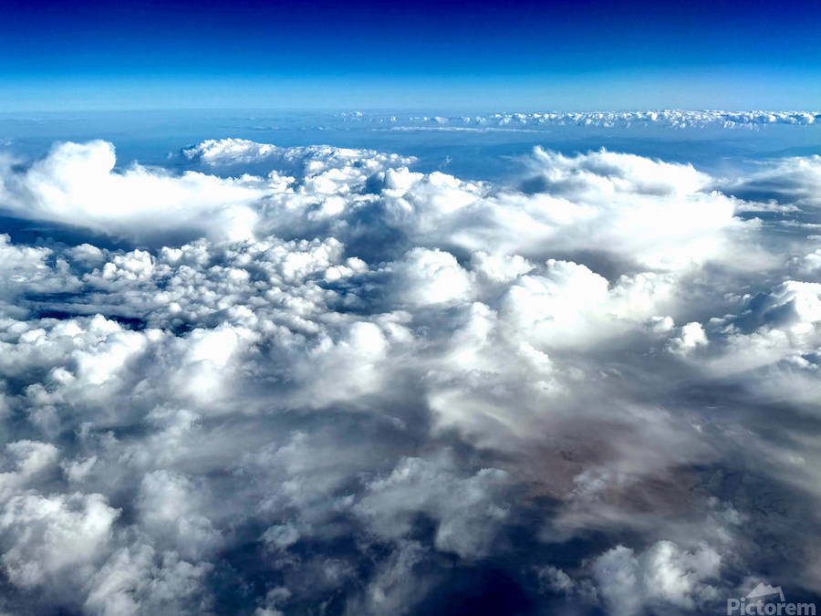 Stratospheric Whispers: The Uprising Drift  Imprimer