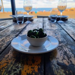 Olive Beach Dining:The Taste of Silence