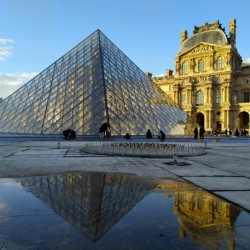 I Louvre Reflections