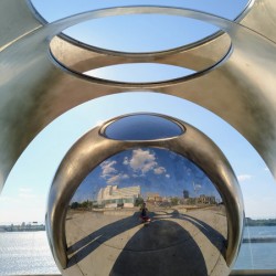 The Eye of the Skyline