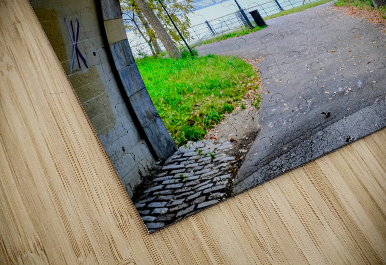 Gateway to the River Click4Pix Puzzle