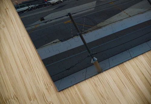  Runway Horizon Click4Pix puzzle