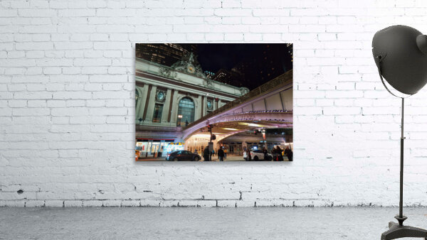 Outside Grand Central Station Wall Preview